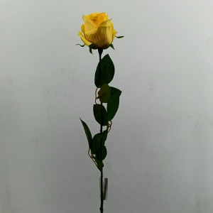 Rosa bocciolo cm.70 giallo