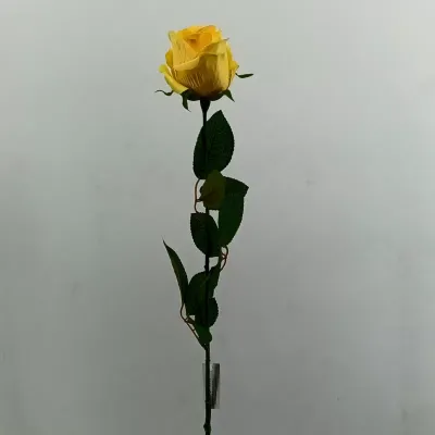 Rosa bocciolo cm.70 giallo