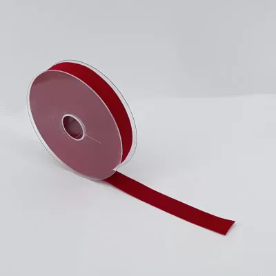 Nastro velluto mm.25 m.15 rosso