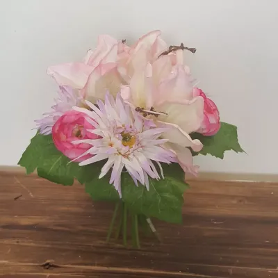 Bouquet assortito rosa h.27 